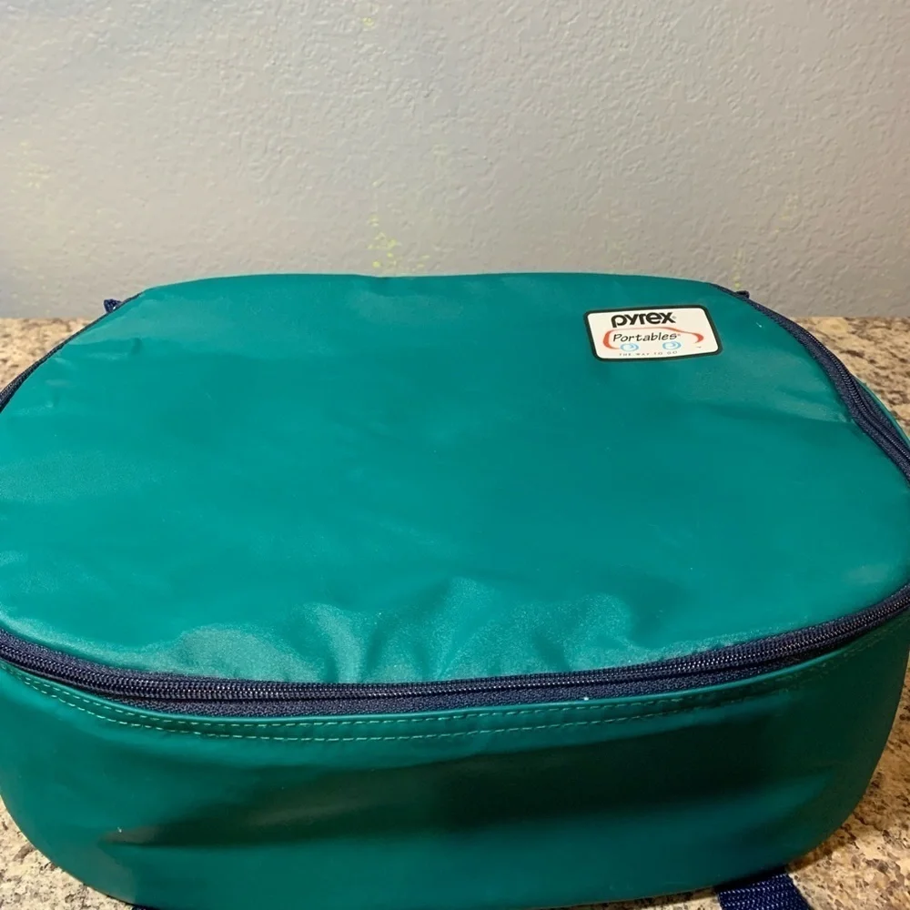 Pyrex like new